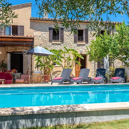 Traditional Charm With Private Pool Villa *
