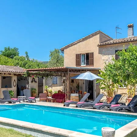 Traditional Charm With Private Pool Pollenca