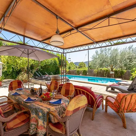 Villa Traditional Charm With Private Pool