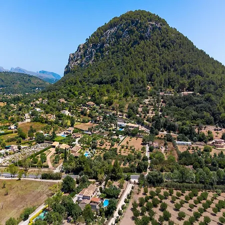 Traditional Charm With Private Pool Villa