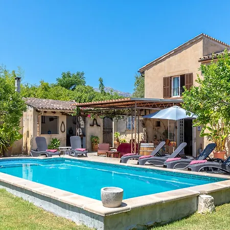 Traditional Charm With Private Pool Villa *